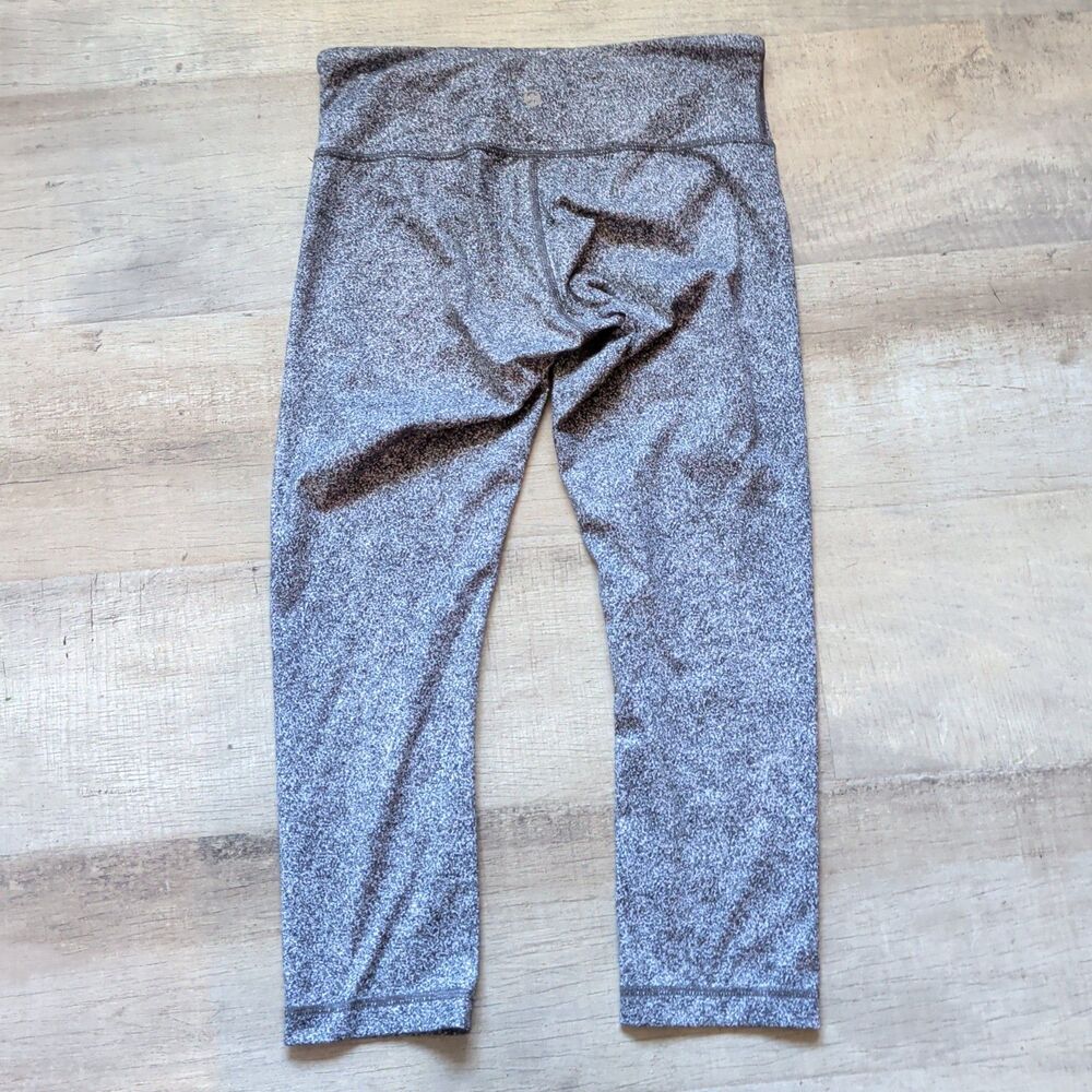 Lululemon Cropped Legging Capri Grey Women's Size 6